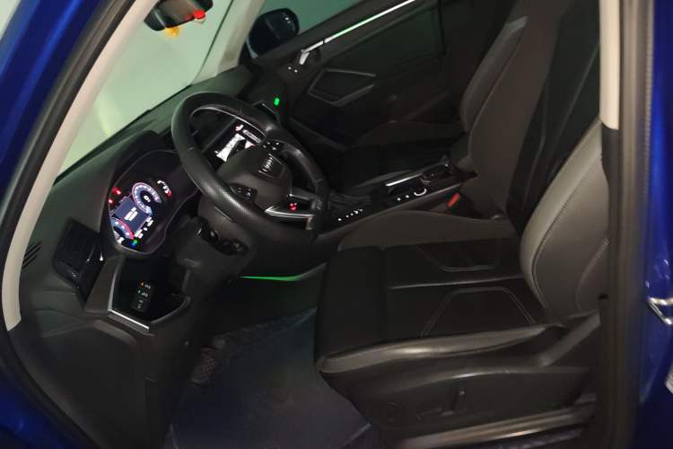 Used Audi Q3 Sportback 2020 40 TFSI Fashion Model Left Front Seat