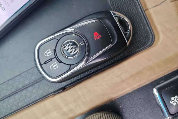 Used Buick GL8 2018 ES 28T Comfort Model China VI Standard
