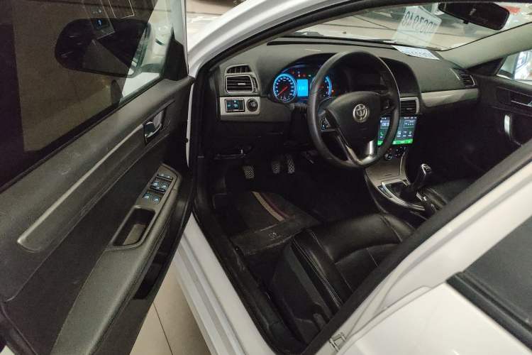 Used Brilliance H530 2017 1.6L Manual Comfort Model
