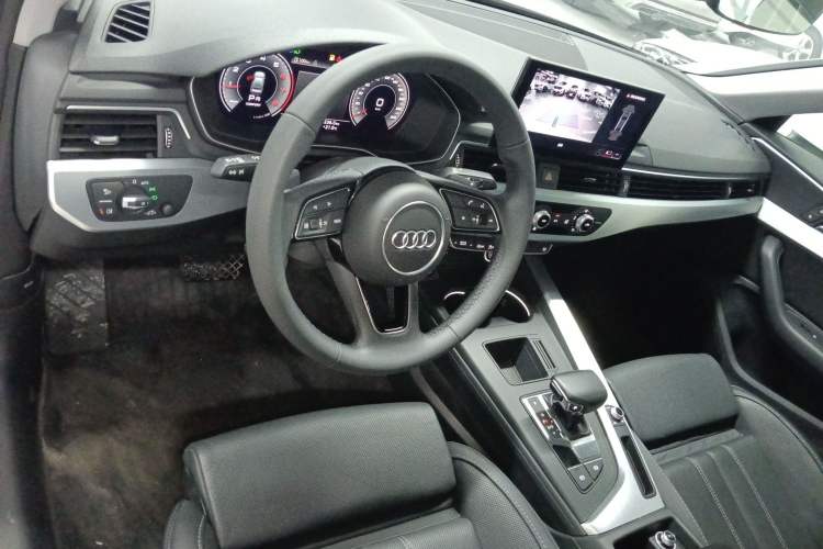 Used Audi A4L 2022 40 TFSI Fashion Dynamic Model