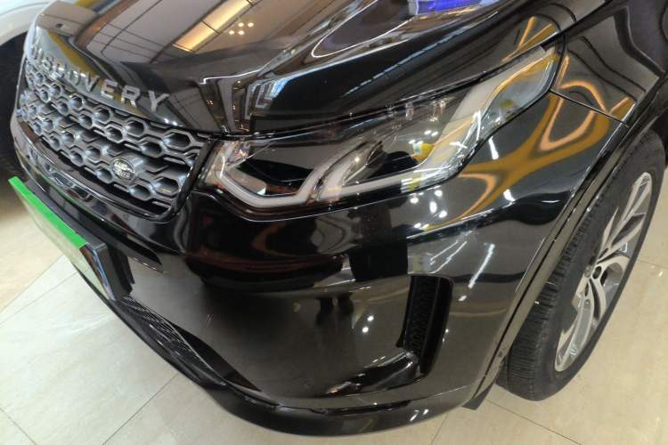 Used Land Rover Discovery Sport 2023 249 PS R-Dynamic SE Performance Tech Edition
