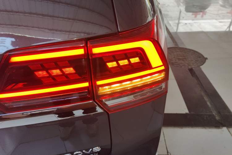 Used Volkswagen Teramont 2017 330TSI Two-Wheel-Drive Luxury Edition
