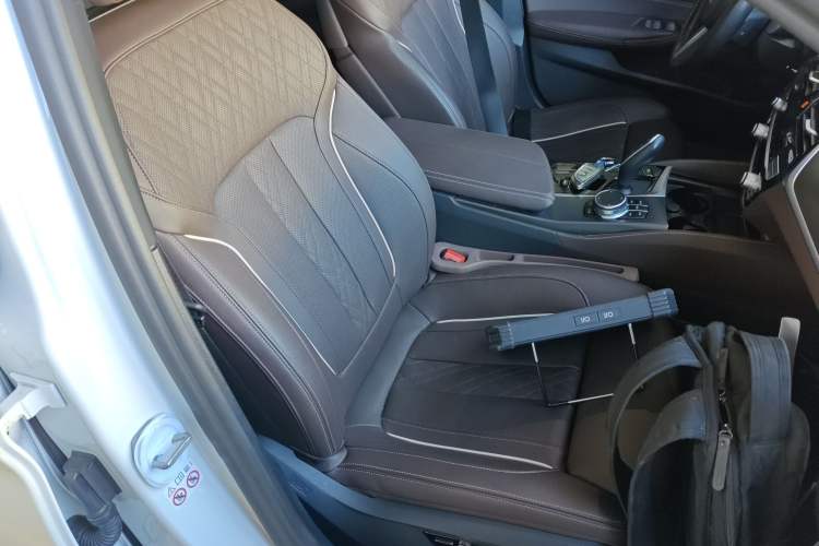 Used BMW 5 Series New Energy 2022 Revised Version 3 535Le Pioneer Edition M Sport Package
