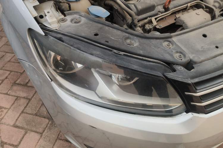 Used Volkswagen Touran 2011 1.4T DSG Zhiya Edition 5 Seats
