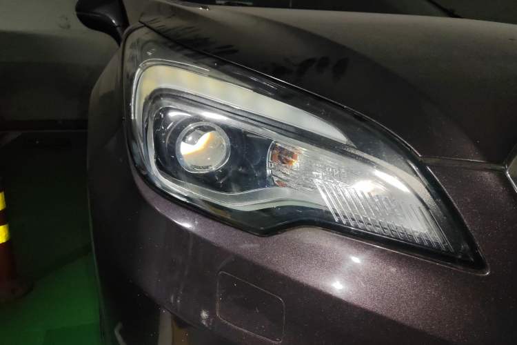 Used Buick Envision 2016 28T Four-Wheel Drive Elite Version