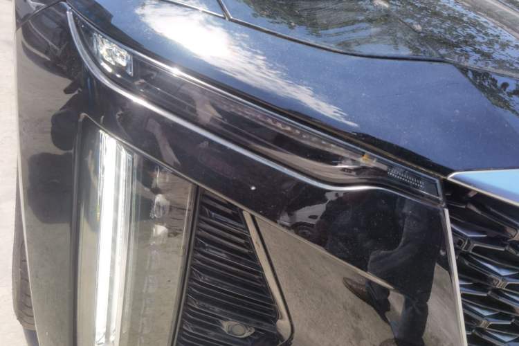 Used Cadillac CT6 2023 28T Prestige Model Right Front Headlight