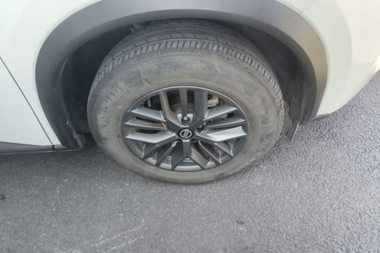 Used Nissan X-Trail 2021 VC-Turbo 300 CVT 2WD Luxury Edition Right Front Wheel Hub