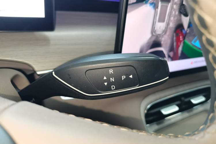 Used Chery Tiggo 8 PLUS 2025 290TGDI DCT Prestige 5-Seater
