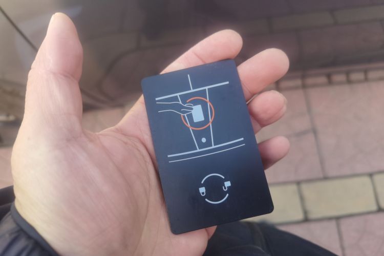 Used Tesla Model Y 2025 Long-Range All-Wheel Drive First Edition