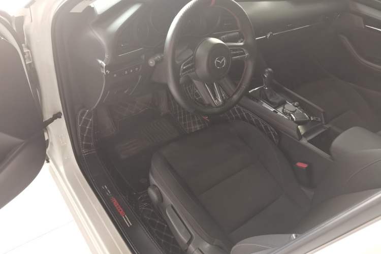 Used Mazda Mazda 3 Axela 2022 2.0L Automatic ZhiXuan Edition