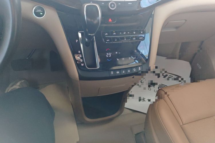 Used Buick GL8 2018 ES 28T Flagship Model China VI Standard
