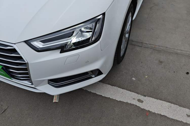 Used Audi A4L 2018 30th Anniversary Edition 40 TFSI Trendy Model
