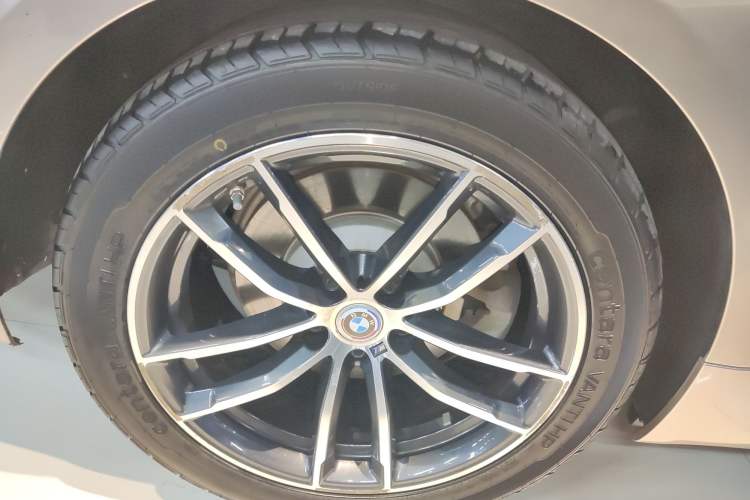 Used BMW 5 Series New Energy 2021 Restyled 535Le Pioneer Edition M Sport Package
