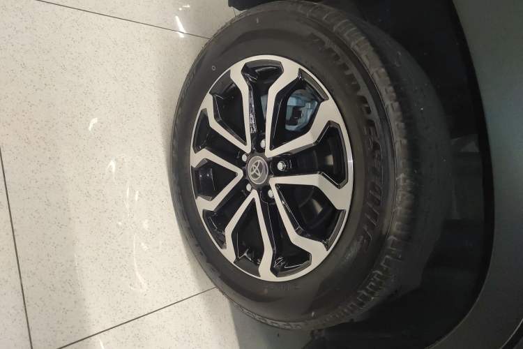 Used Toyota FRONTLANDER 2024 2.0L CVT Luxury Edition Right Rear Wheel Hub