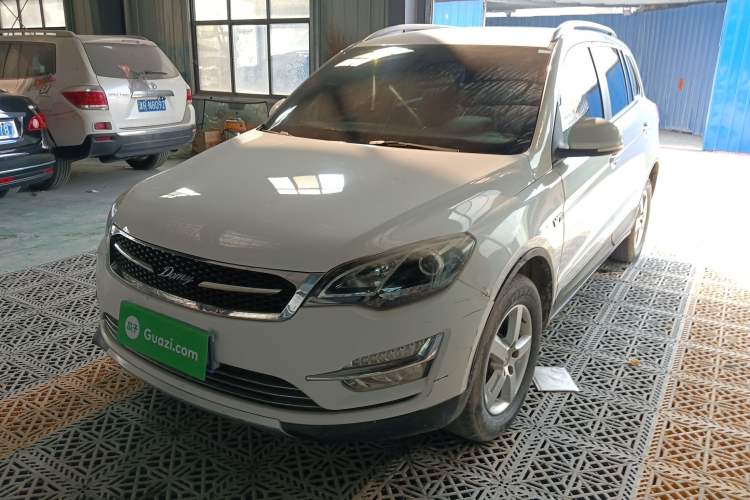 Used Zotye Domy X5 2017 Value Edition 1.6L Manual Fashion Model