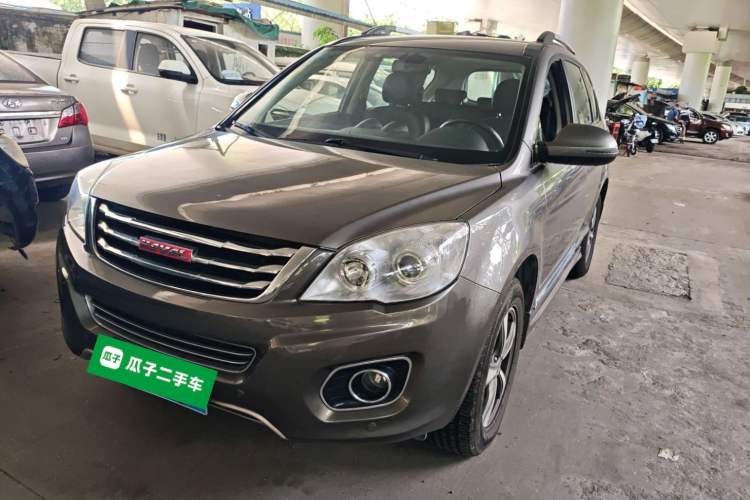 Used Haval H6 2013 Upgraded Model 2.4L Automatic Two-Wheel Drive Elite Version