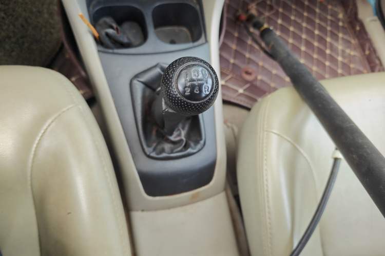 Used Everus S1 2014 1.3L Manual Comfort Edition
