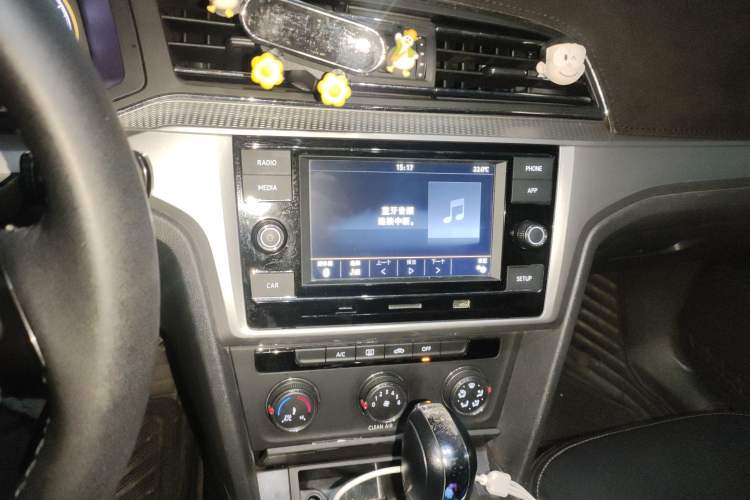 Used Volkswagen Lamando 2019 230TSI DSG Fashion Edition China V Standard