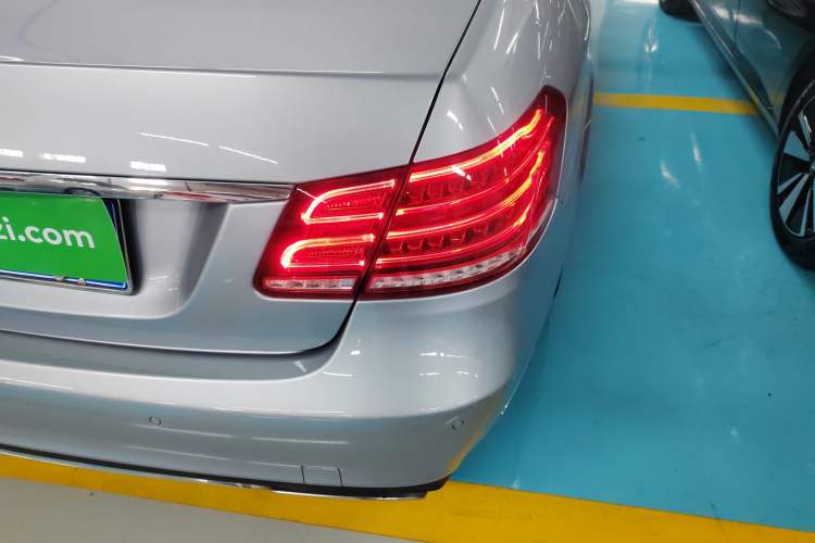 Used Mercedes-Benz E-Class 2015 Facelift E 200 L