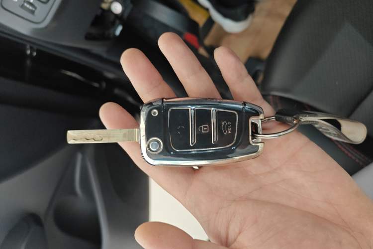 Used Hyundai Verna (new generation) 2020 1.4L Manual GLS Cool Edition
