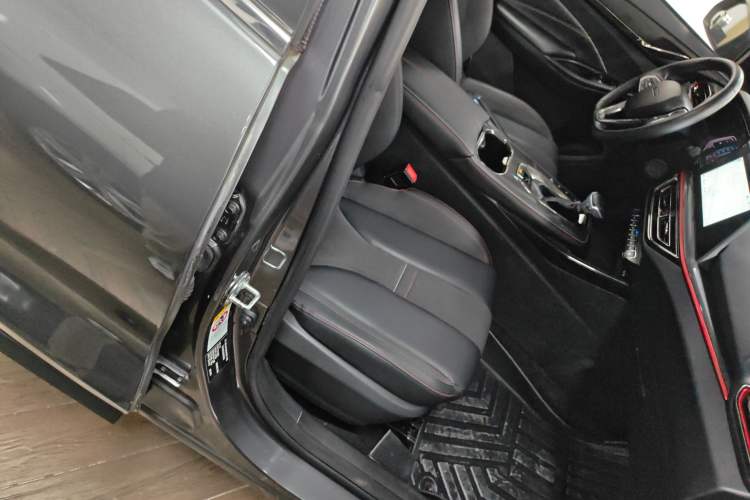 Used CHANGAN OSHAN X5 2021 1.5T DCT Prestige Edition