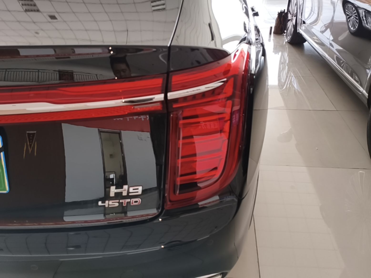 Hongqi H9 2023 2.0T Smart Connect Flagship Edition - Chinese Trim Xiang — снимка 9