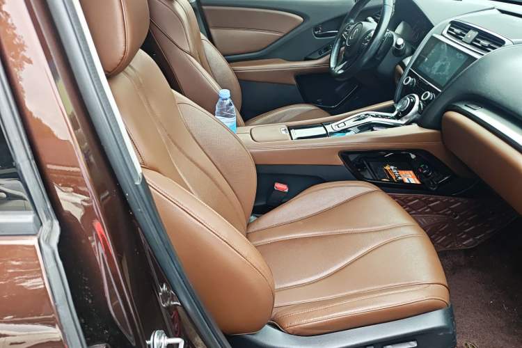 Used Acura CDX 2016 1.5T Two-Wheel Drive Deluxe Edition