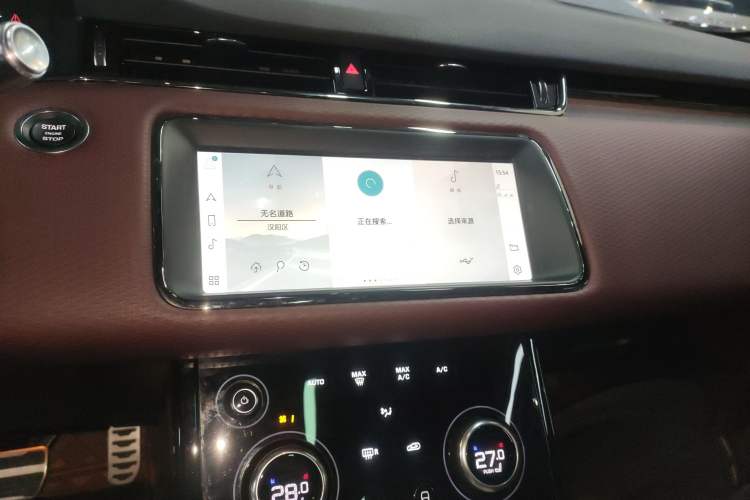 Used Land Rover Range Rover Evoque 2021 Range Rover Velar 249 PS R-Dynamic S Performance Edition
