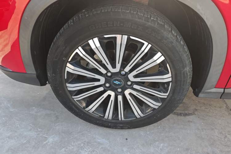 Used CHANGAN OSHAN X5 2021 1.5T DCT Prestige Edition Exterior 3