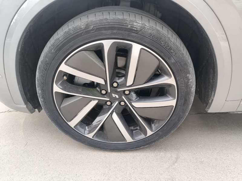 Used Li Auto L9 2022 Max model — 22