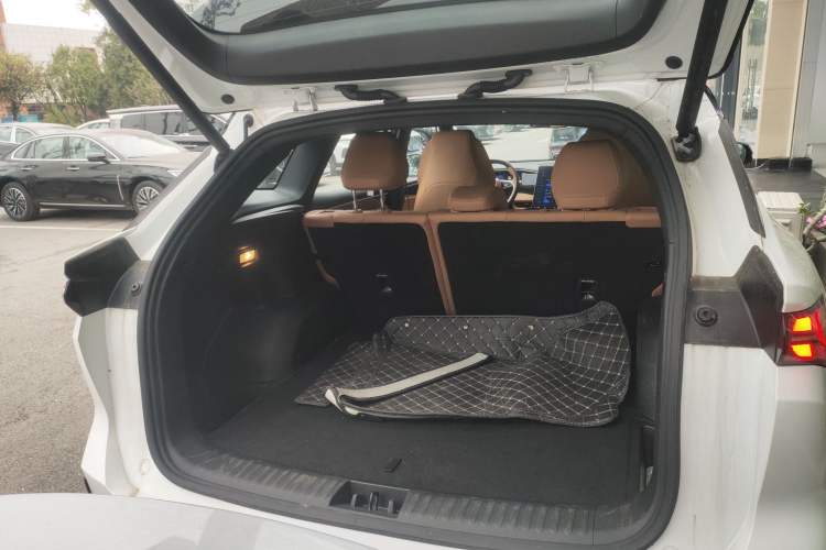 Used Geely Galaxy L7 2025 EM-i 115km Exploration+ Edition