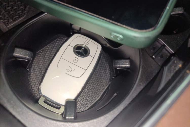 Used Mercedes-Benz E-Class 2023 Updated E 300 L Luxury Edition
