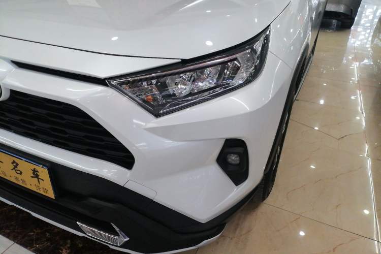 Used Toyota RAV4 2023 2.0L CVT Two-Wheel Drive Fashion Edition Left Front Headlight