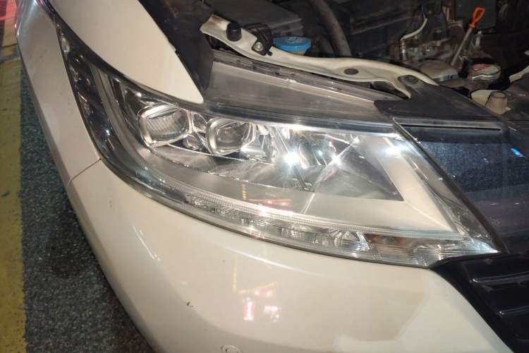 Used Honda Odyssey 2017 2.4L Smart Edition Right Front Headlight