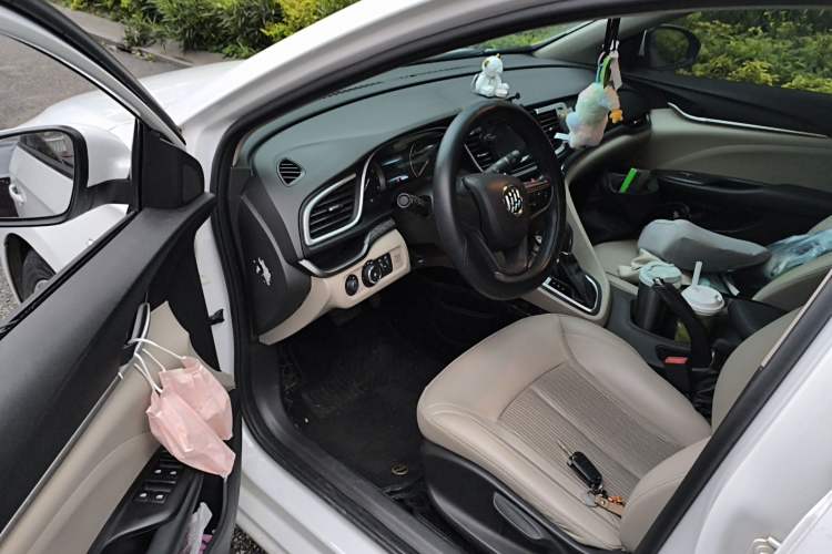 Used Buick GT 2016 15N Automatic Luxury Edition