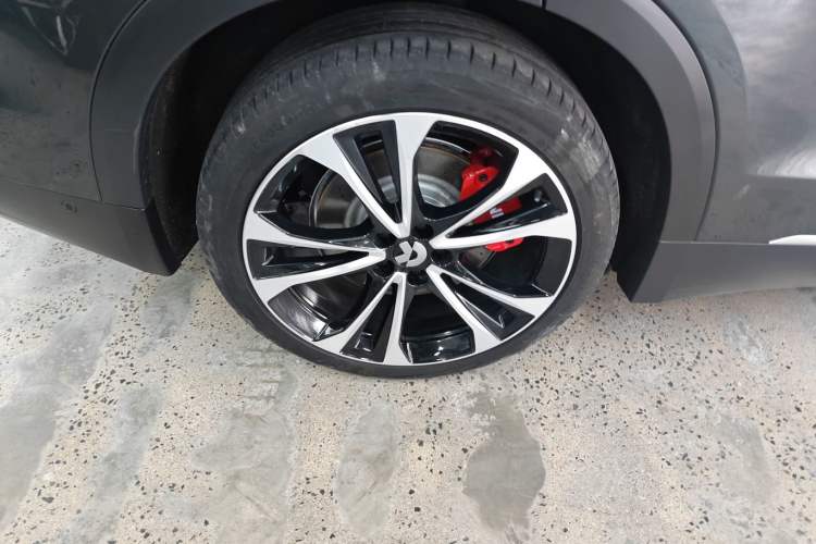 Used Nio ES8 2024 100kWh Signature Edition Right Rear Wheel Hub