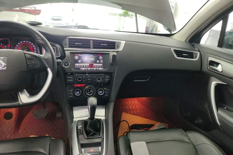 Used DS 6 2017 1.6T Prestige Edition THP160