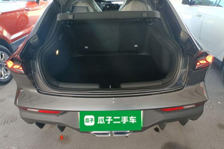 Used CHANGAN UNI-V iDD 2024 Blue Whale Smart Electric iDD 136km ZhiKu Model