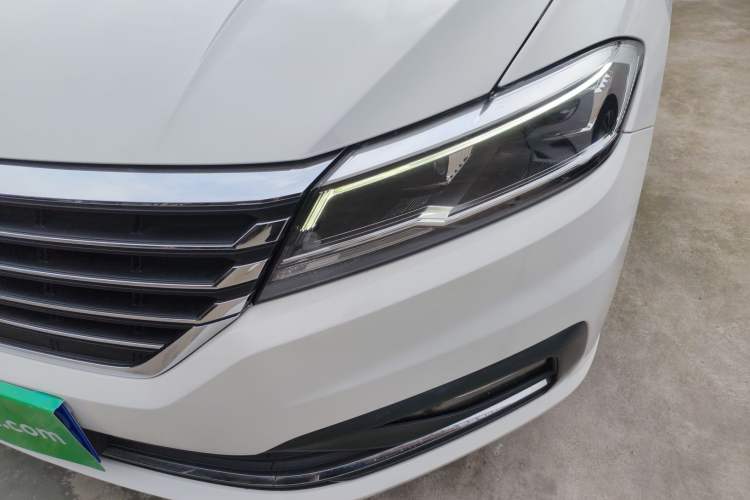 Used Volkswagen Lavida 2019 1.5L Automatic Comfort Edition China VI Standard Left Front Headlight