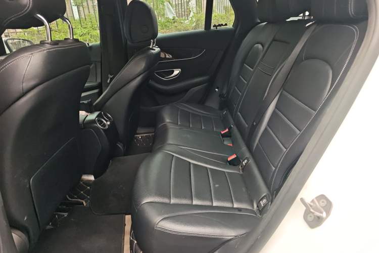 Used Mercedes-Benz GLC 2017 GLC 260 4MATIC Dynamic Edition Left Rear Seat
