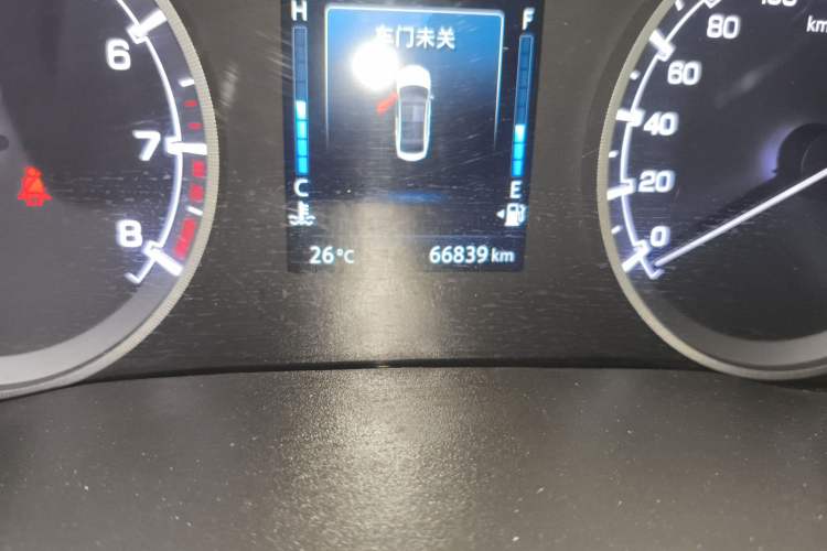 Used CHANGAN Ruicheng CC 2021 Blue Whale Edition 1.5T DCT Luxury Model Odometer Close Up