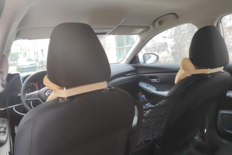 Used Nissan Sylphy 2026 Model 1.6L CVT Worry-Free Edition Headliner