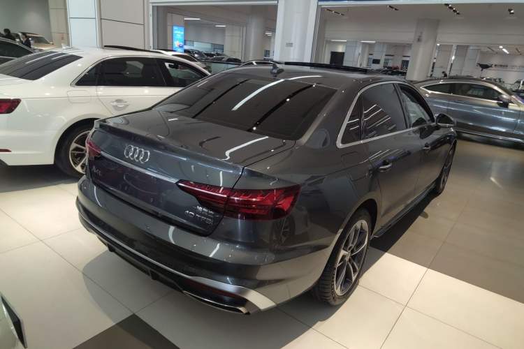 Used Audi A4L 2024 40 TFSI Fashion Dynamic Model
