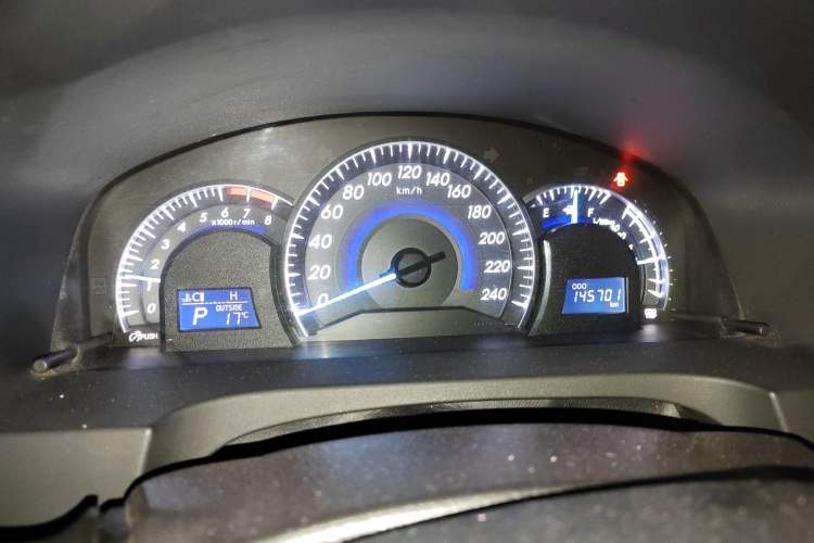 Used Toyota Camry 2012 2.0G Luxury Edition Instrument Cluster
