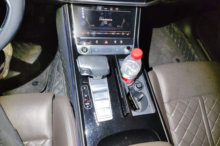 Used Audi A8 2022 A8L 50 TFSI quattro Comfort Edition Collector's Model
