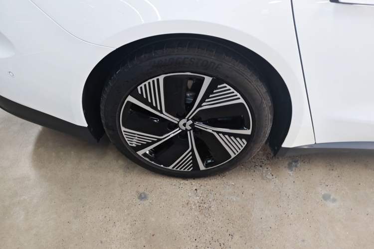 Used Nio ET7 2024 75 kWh Executive Edition
