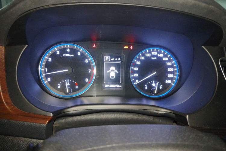 Used Hyundai Mistra 2016 1.8L Automatic Smart GLS
