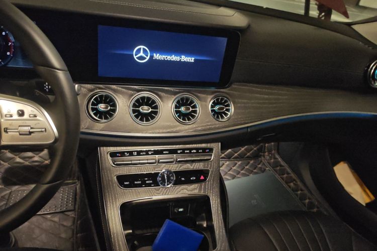 Used Mercedes-Benz CLS 2018 CLS 300 Luxury Model Audio And AC Panel