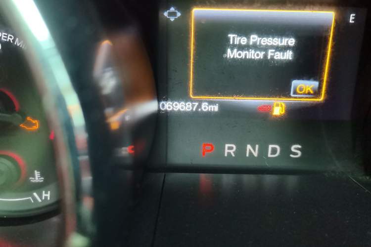 Used Ford Mustang 2015 2.3T Automatic U.S.-Spec Version
