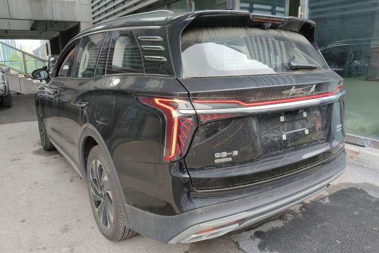 Used Hongqi HS7 PHEV 2024 2.0T PHEV Four-Wheel Drive Flagship Edition 6 Seats
